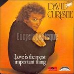 [Pochette de Love is the most important thing]