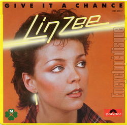 [Pochette de Give it a chance (LIN ZEE)]